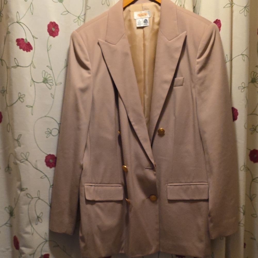 Talbots Women's Blazer in Cream with Gold Buttons